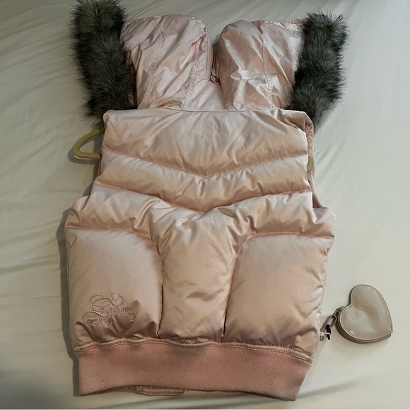 Talula duck down/feather puffer vest, pink, size S, grey fur hood, soft plushy - Picture 5 of 8